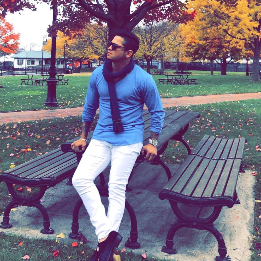 Meet your Posher, Joel